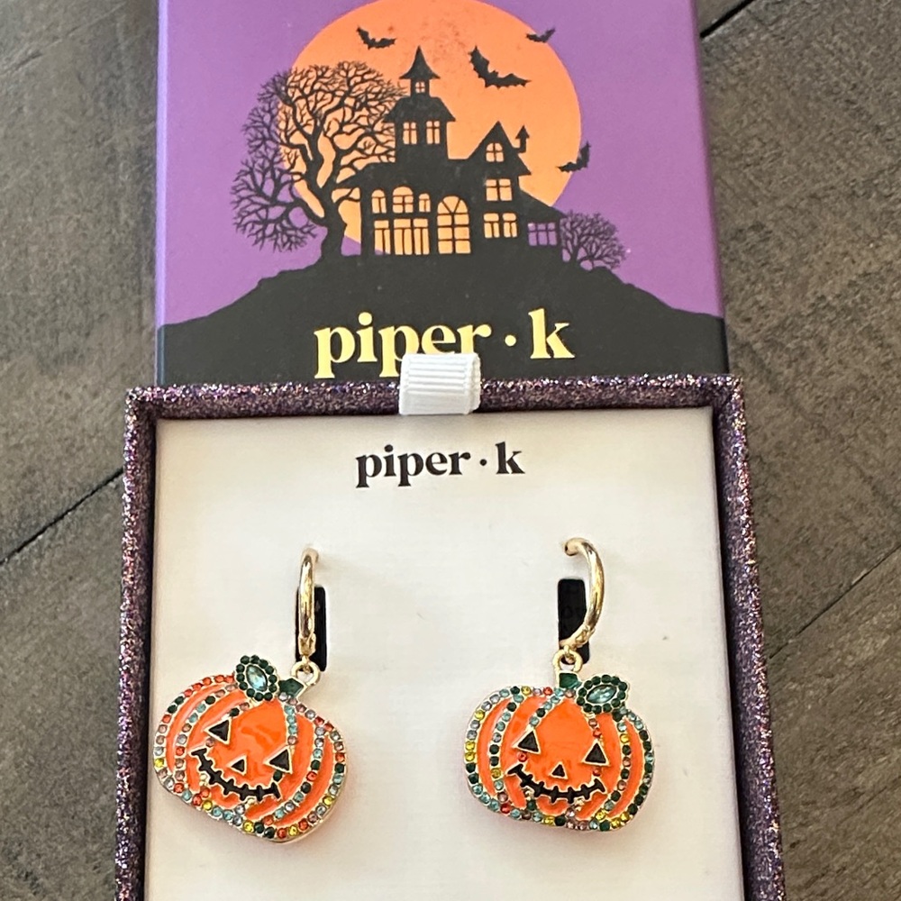 Piper K Halloween Pumpkin Earrings - Orange and Green